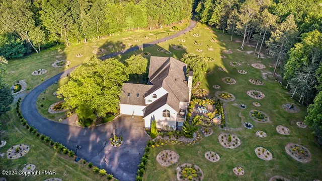 $999,999 | 295 Hty Road, Kunkletown, PA 18058