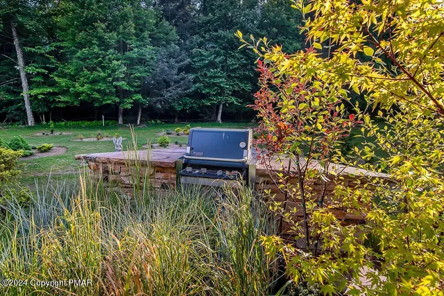 $999,999 | 295 Hty Road, Kunkletown, PA 18058