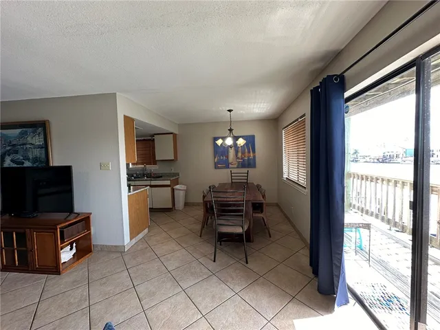 $2,000 | 15425 Fortuna Bay Drive, Unit 207, Corpus Christi, TX 78418