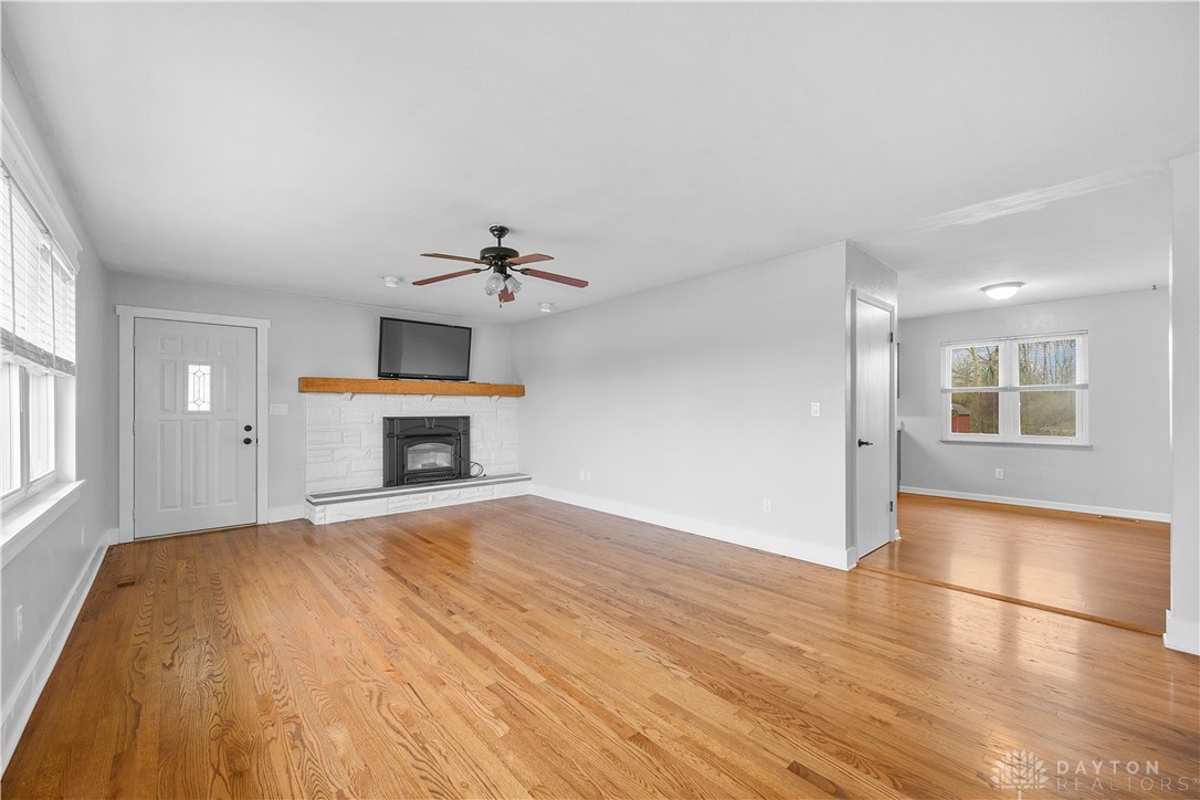 6922 Red Lion 5 Points Road Springboro, OH 45066 - Photo 2 of 20 Gallery Image 2