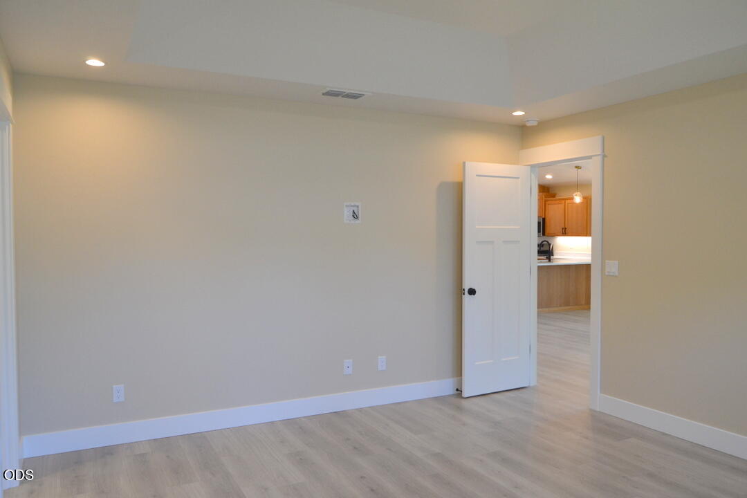 185 Southwest Rock Gulch Road Grants Pass, OR 97527 - Photo 19 of 31 Gallery Image 19