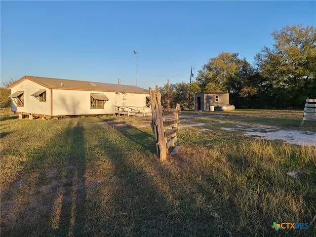 $350,000 | 1023 Sierra Drive, Lockhart, TX 78644