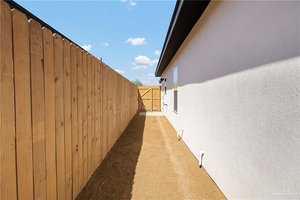 11501 North 25th Street, Unit 2 McAllen, TX 78504 - Photo 21 of 22 a view of balcony with stairs