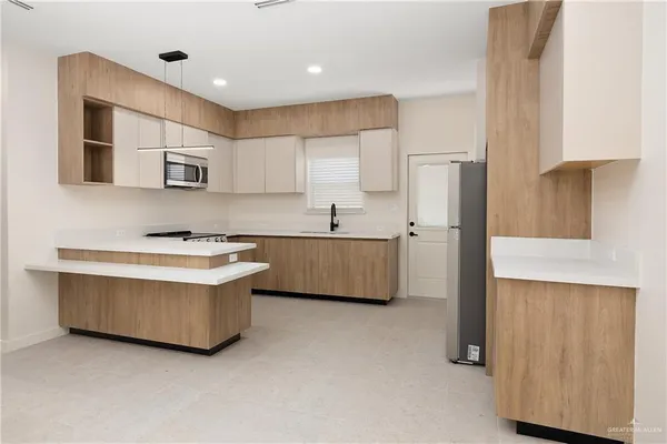 $1,375 | 11501 North 25th Street, Unit 2, McAllen, TX 78504