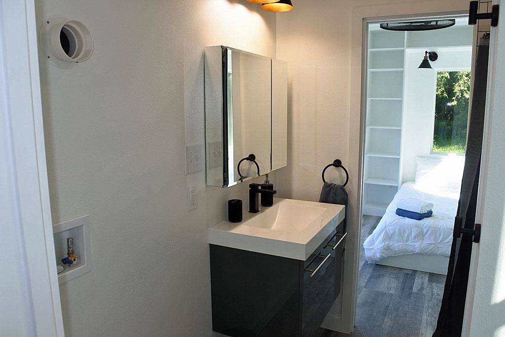 1450 Rte 30 North Castleton, VT 05735 - Photo 16 of 38