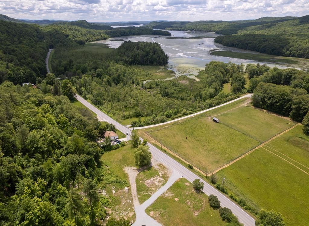 1450 Rte 30 North Castleton, VT 05735 - Photo 31 of 38