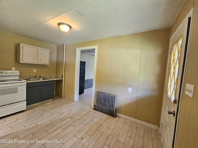 $825 | 134 South Main Street, Unit D, Archbald, PA 18403