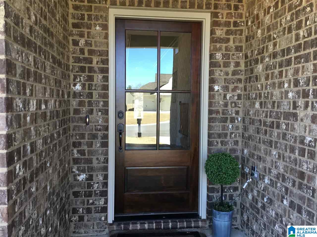 529 Kirkwall Circle Pelham, AL 35124 - Photo 2 of 43