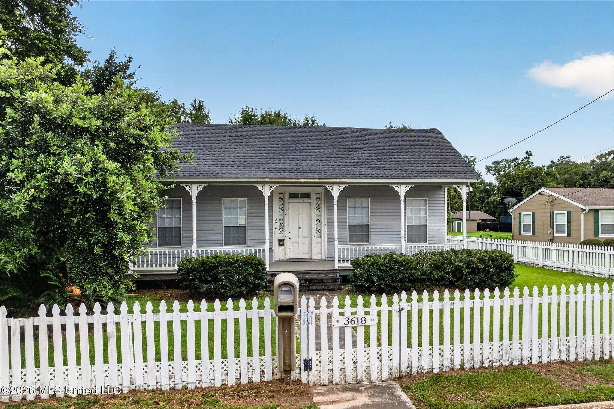 3618 Bellview Avenue Moss Point, MS 39563 - Photo 6 of 115 002-002_DJI_0007