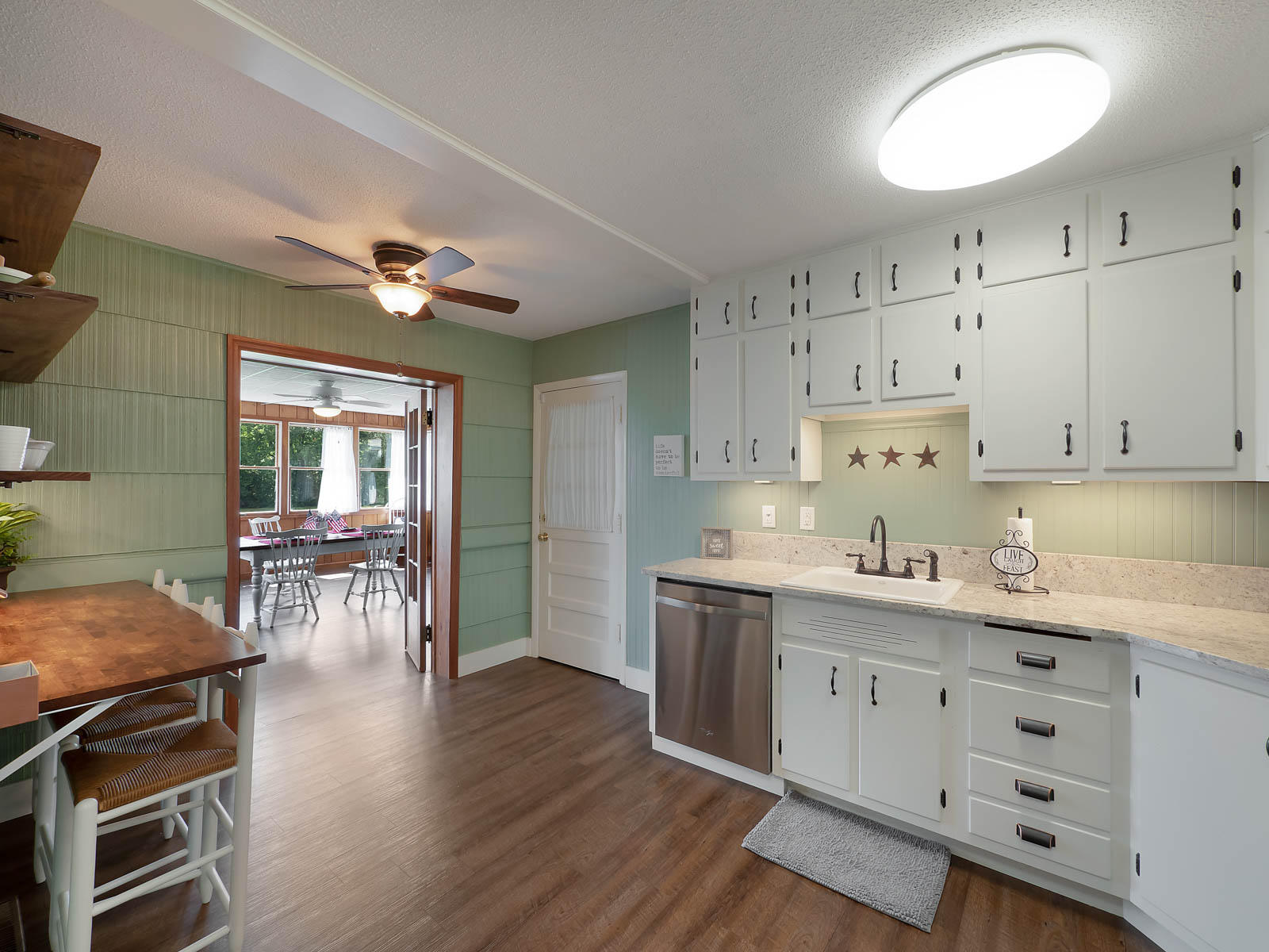 6902 Hickory View Lane Chattanooga, TN 37421 - Photo 14 of 29 6902_HickoryViewLn-22