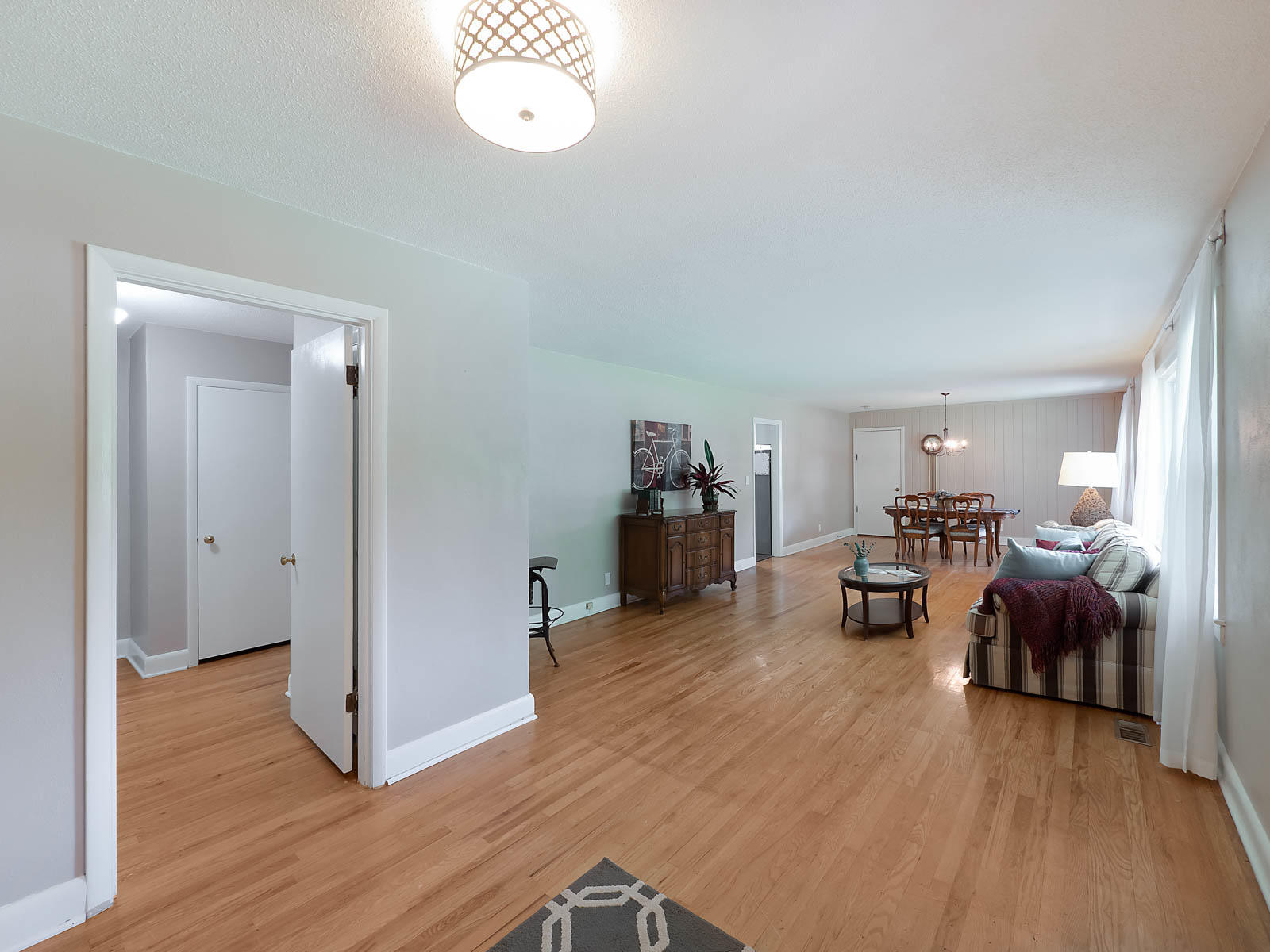 6902_HickoryViewLn-20
