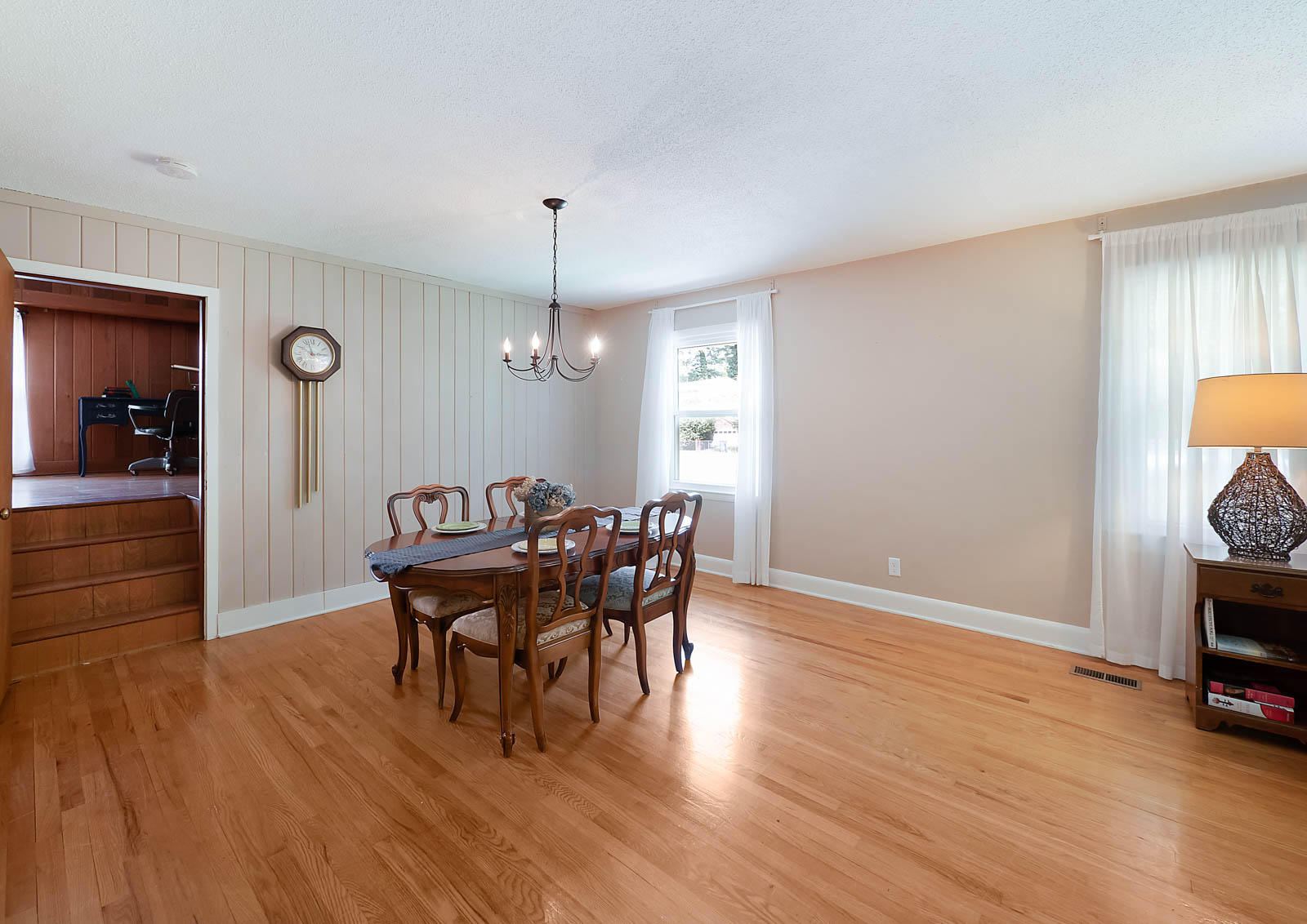 6902 Hickory View Lane Chattanooga, TN 37421 - Photo 9 of 29 6902_HickoryViewLn-16