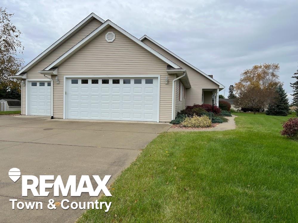 7974 East Burt Road Birch Run, MI 48415 - Photo 47 of 47 50124260-47.JPG