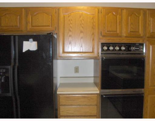 235 West Sunbury Road Butler, PA 16001 - Photo 3 of 17 Kitchen.
