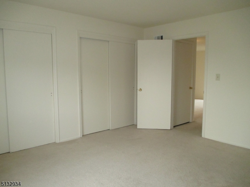 181 Long Hill Road, Unit 8 Little Falls, NJ 07424 - Photo 7 of 15