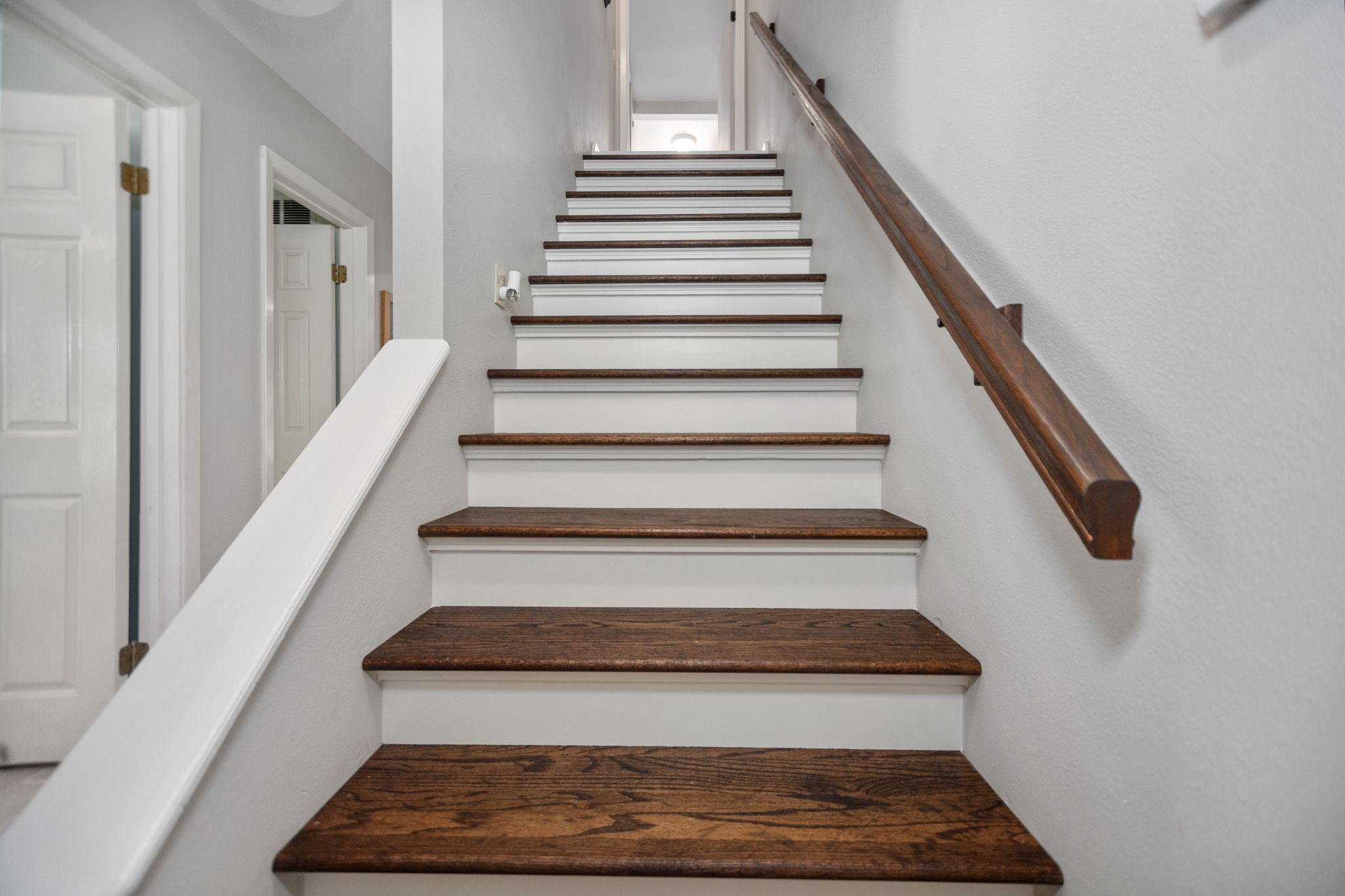 160 Dailey Road Crockett, TX 75835 - Photo 26 of 40 View of Stair way
from Front Door /Foyer