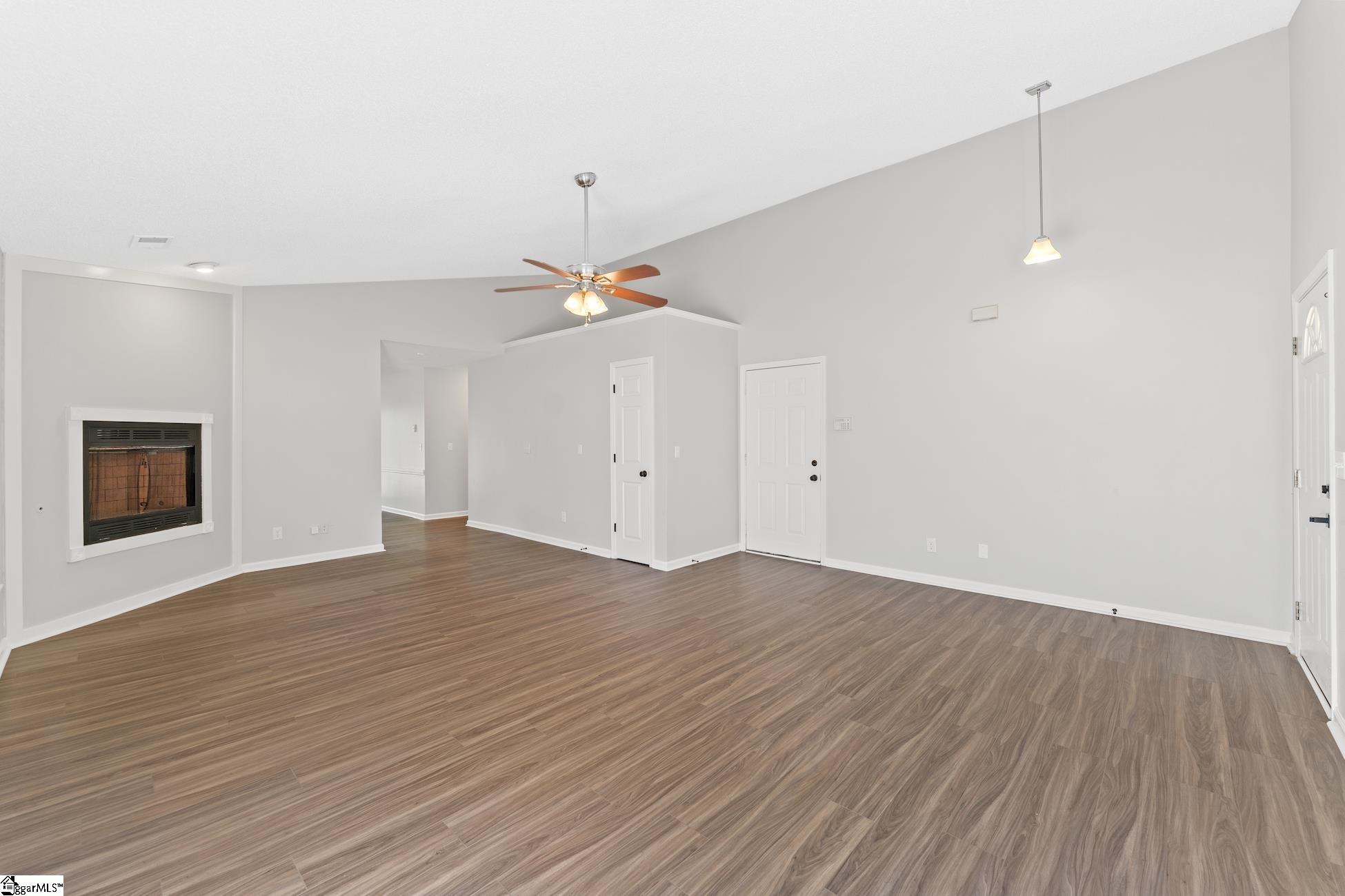 633 Fairmont Road Anderson, SC 29621 - Photo 5 of 27