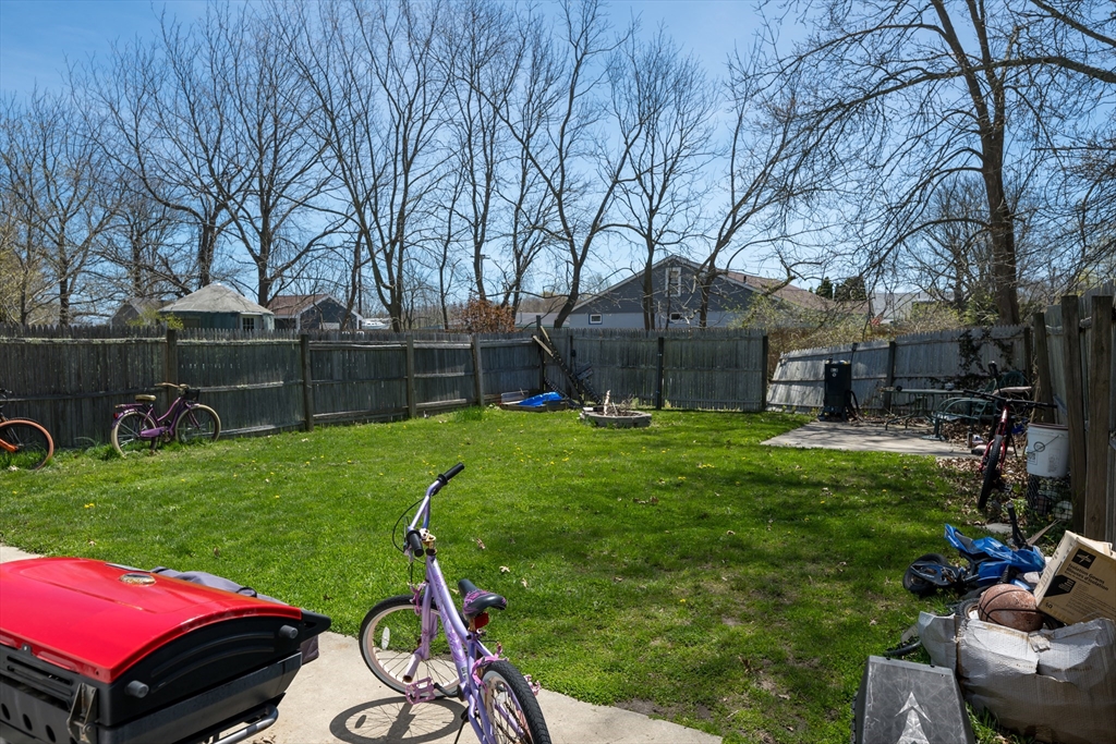 97 Center Street Fairhaven, MA 02719 - Photo 4 of 19