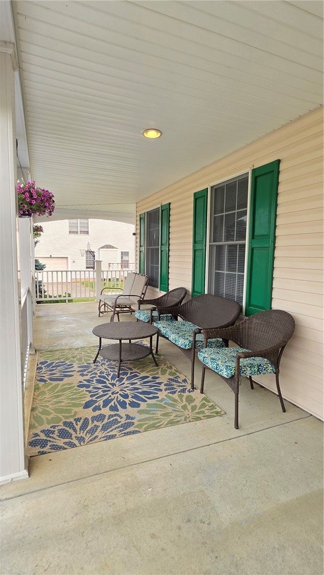 123 Fieldview Drive Erwin, NY 14870 - Photo 5 of 37 Front porch