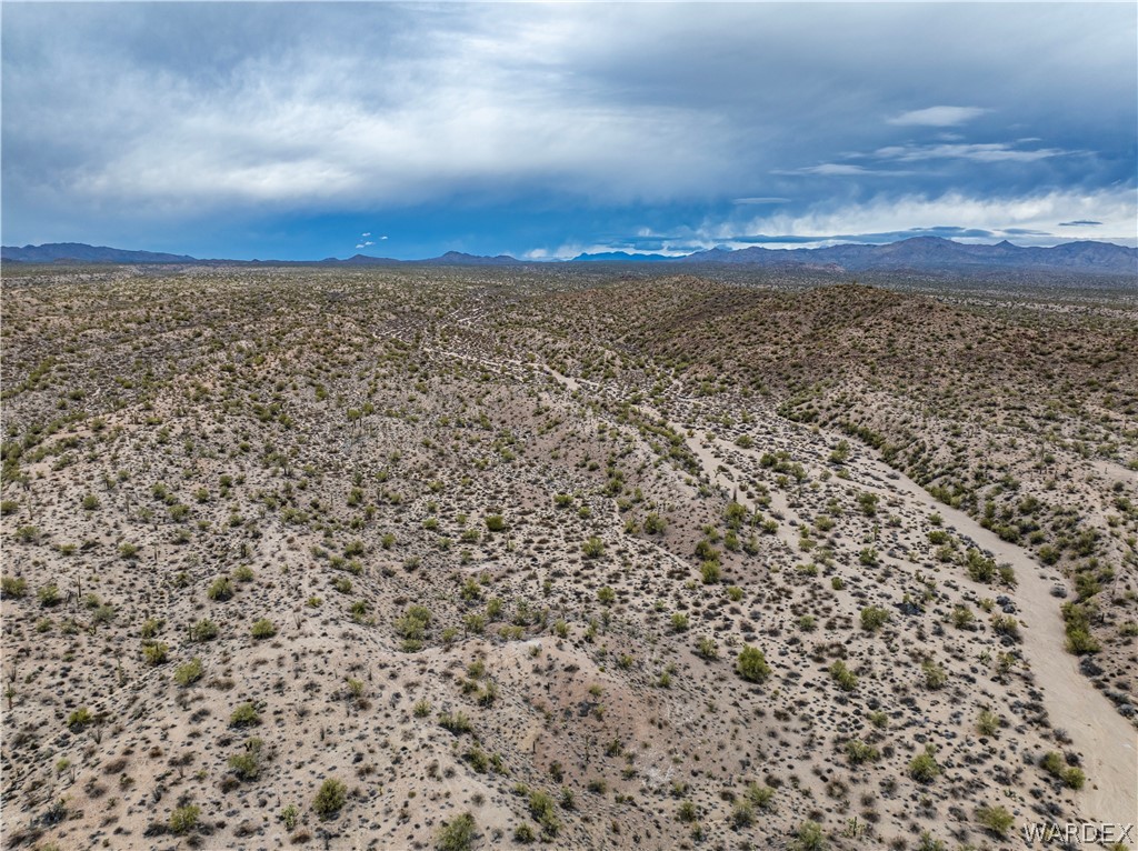 25685 Signal Road Yucca, AZ 86438 - Photo 13 of 23 Gallery Image 13
