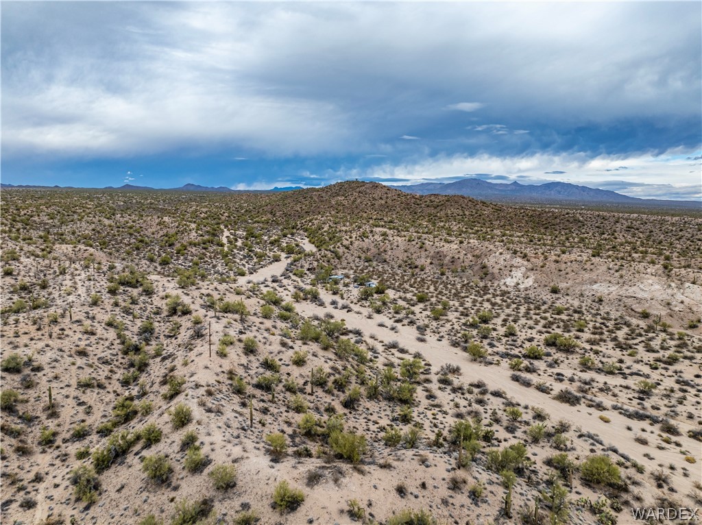 25685 Signal Road Yucca, AZ 86438 - Photo 8 of 23 Gallery Image 8