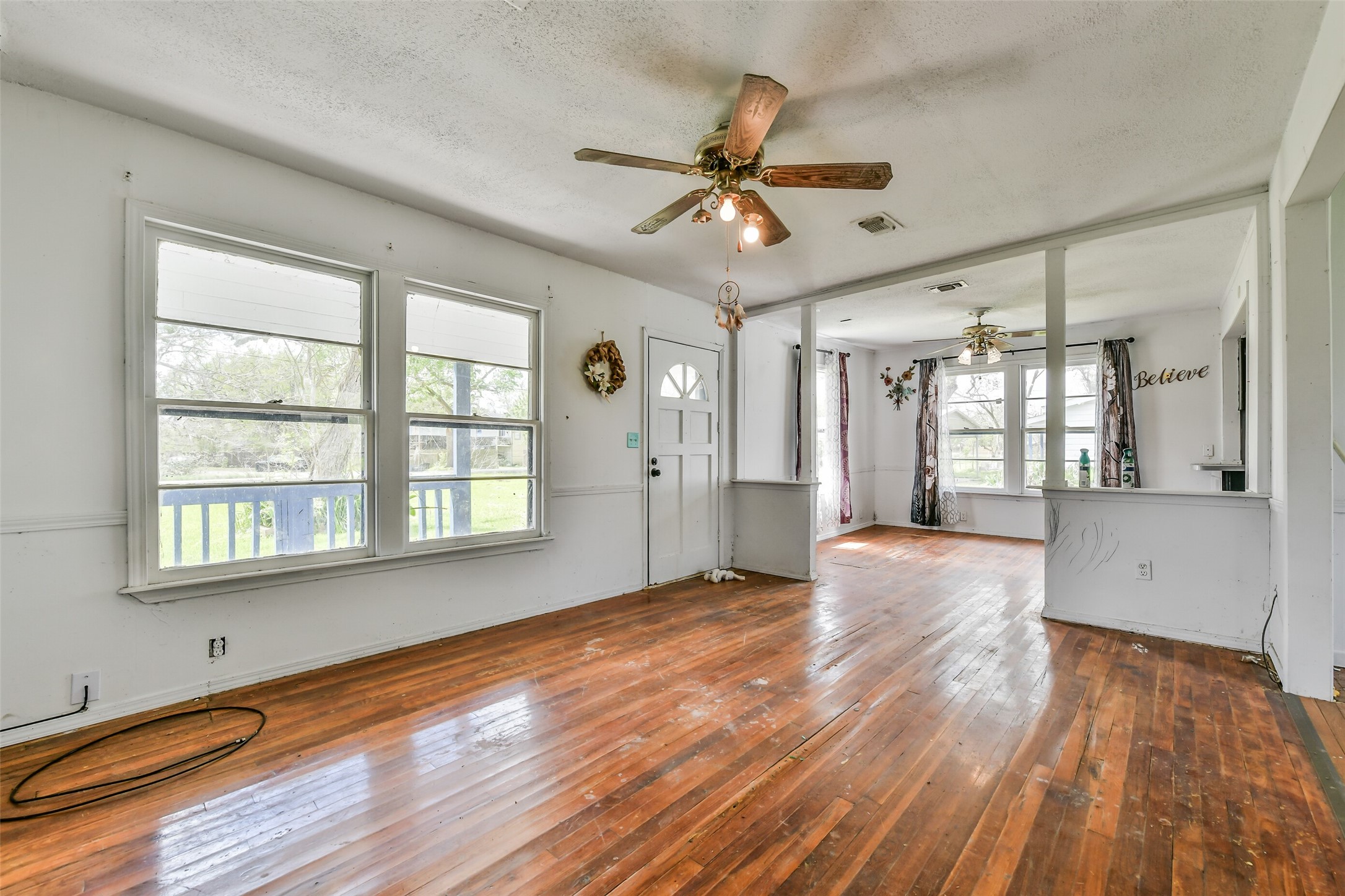 1220 Pecan Street Clute, TX 77531 - Photo 6 of 22