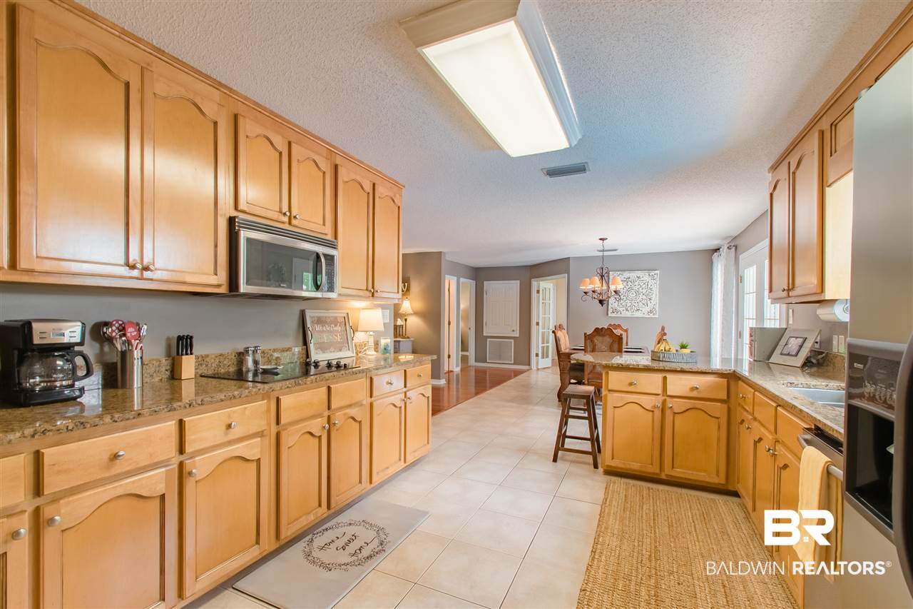 101 Raphael Semmes Drive West Daphne, AL 36527 - Photo 17 of 45
