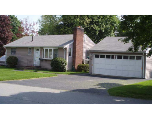21 Burnham Road Lowell, MA 01852 - Photo 1 of 10 Gallery Image 1