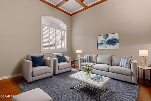 $799,999 | 5512 Woodfield Drive, El Paso, TX 79932