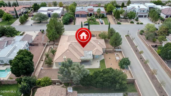 $799,999 | 5512 Woodfield Drive, El Paso, TX 79932