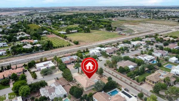 $799,999 | 5512 Woodfield Drive, El Paso, TX 79932