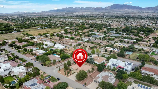 $799,999 | 5512 Woodfield Drive, El Paso, TX 79932