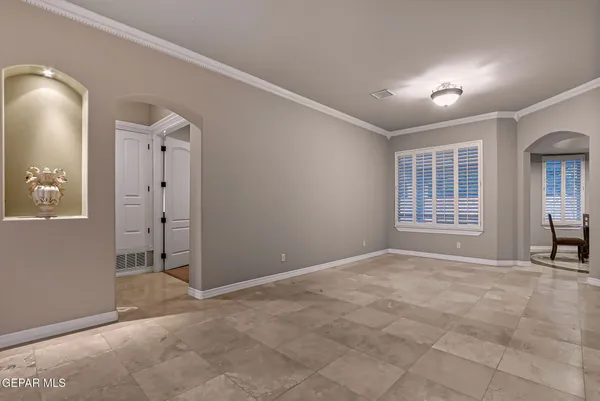 $799,999 | 5512 Woodfield Drive, El Paso, TX 79932