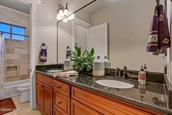 $799,999 | 5512 Woodfield Drive, El Paso, TX 79932