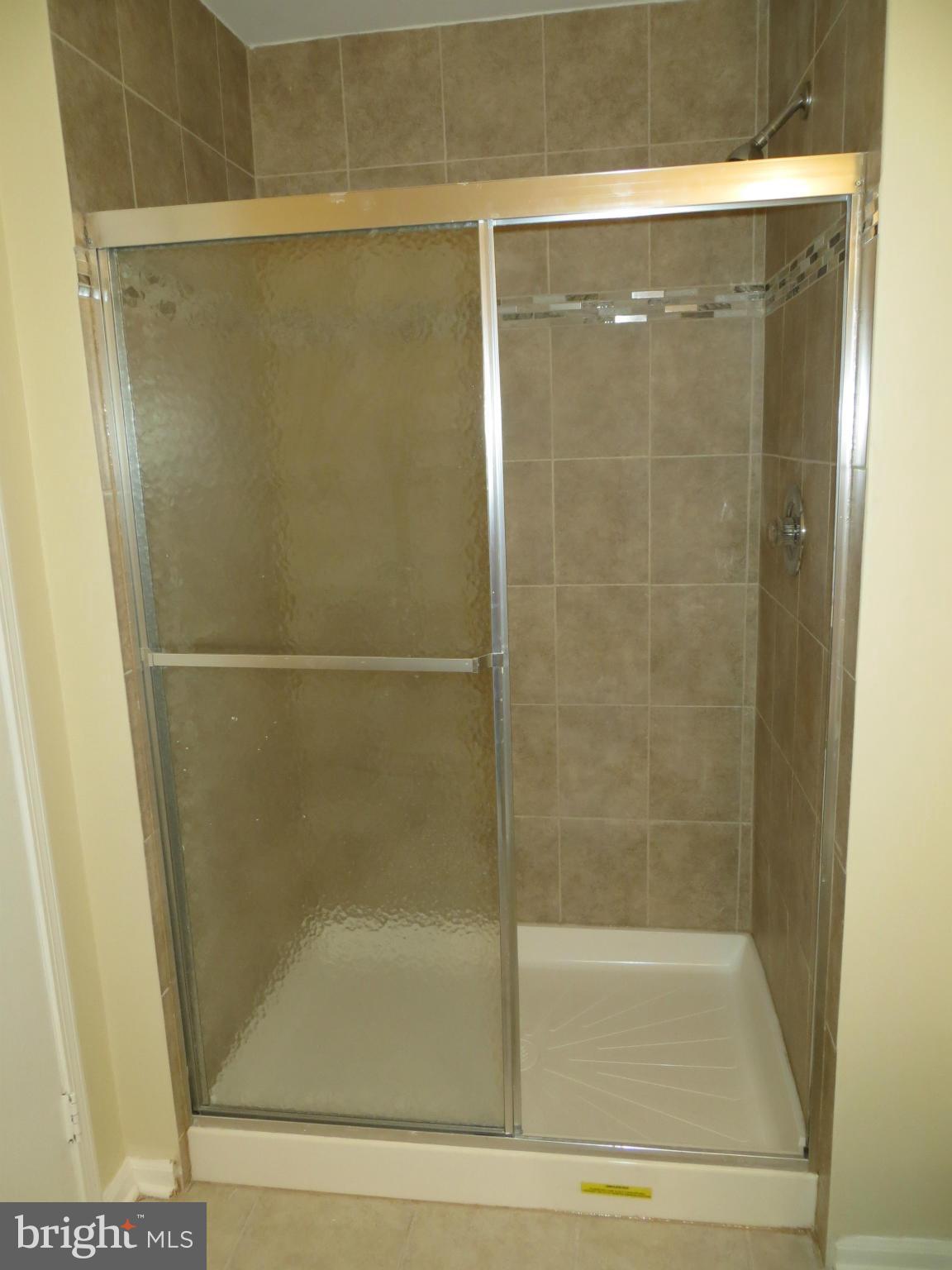 7409 Aspenpark Road Lorton, VA 22079 - Photo 11 of 15 New shower
