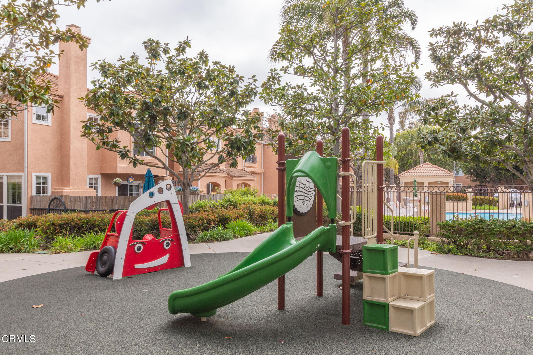 1132 Mooring Walk Oxnard, CA 93030 - Photo 25 of 30 a view of outdoor space with garden and entertaining space