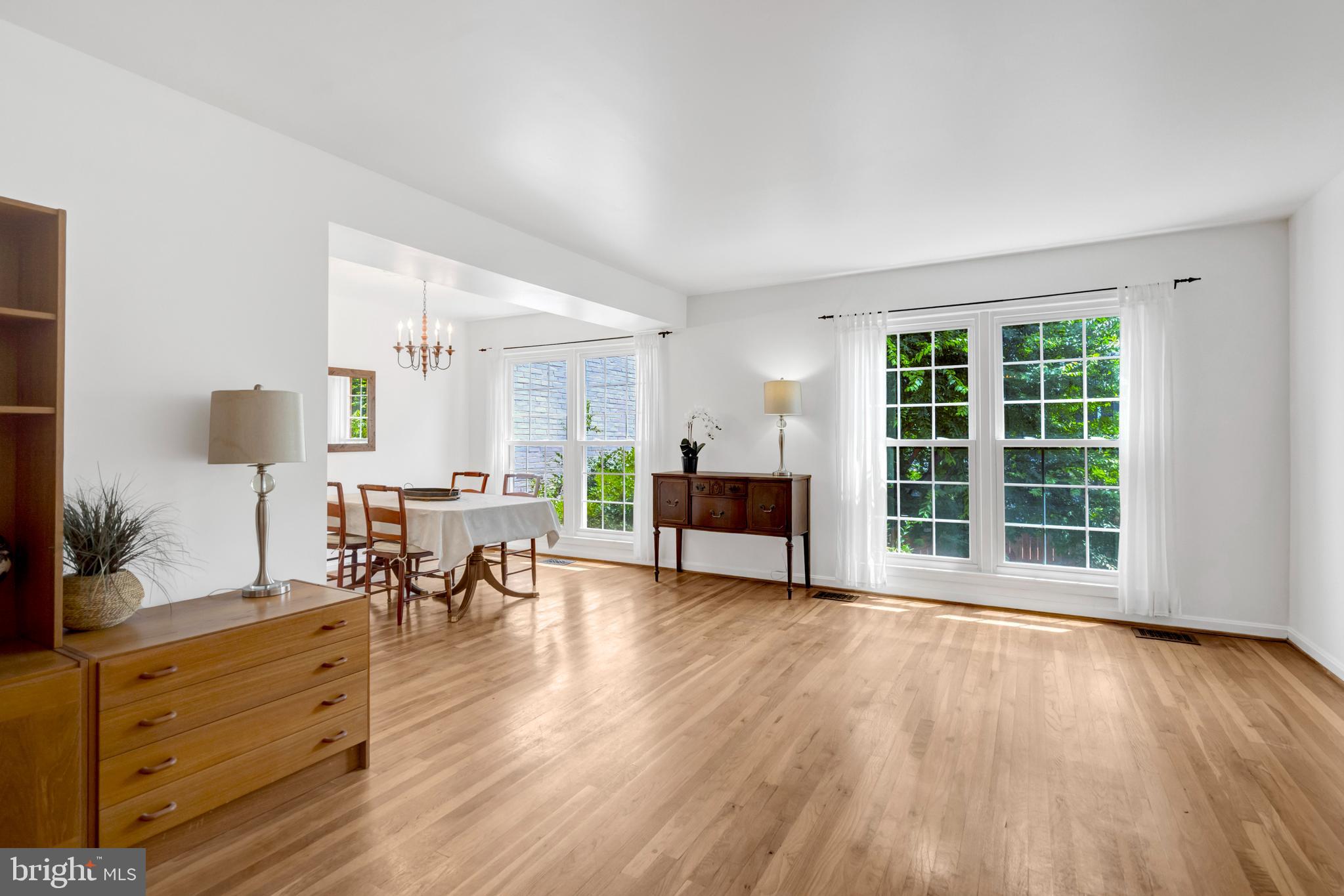 3221 Adams Court Fairfax, VA 22030 - Photo 3 of 51 a view of dining room with furniture and wooden floor