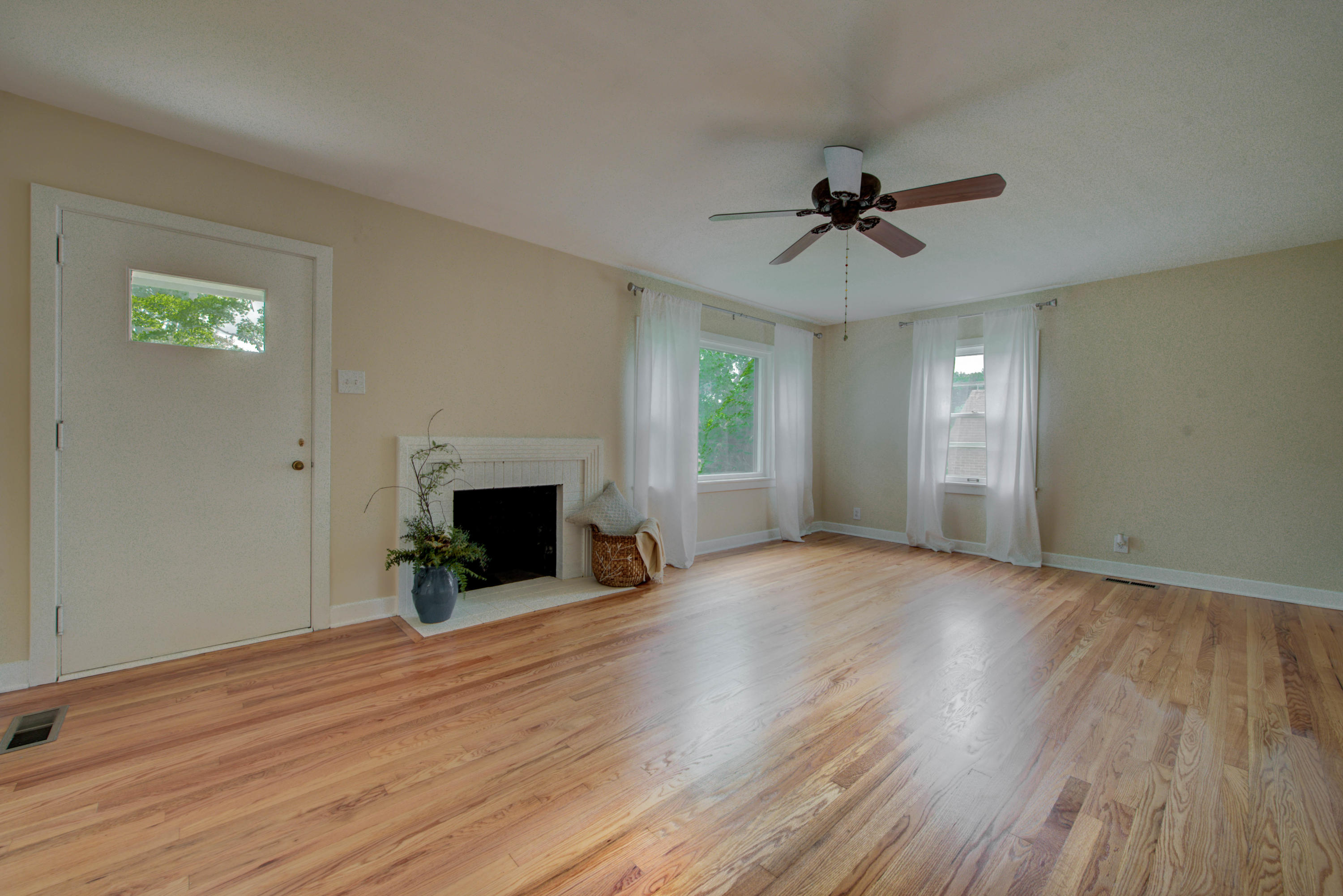 205 Grata Road Knoxville, TN 37914 - Photo 6 of 22 Wood Burning Fire