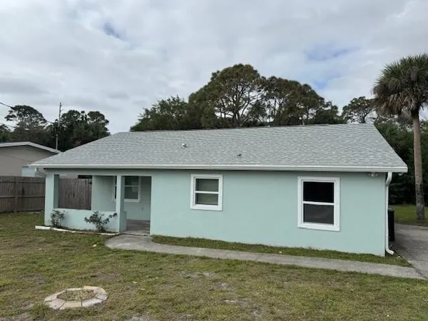$1,995 | 1896 Keewin Avenue, Palm Bay, FL 32905