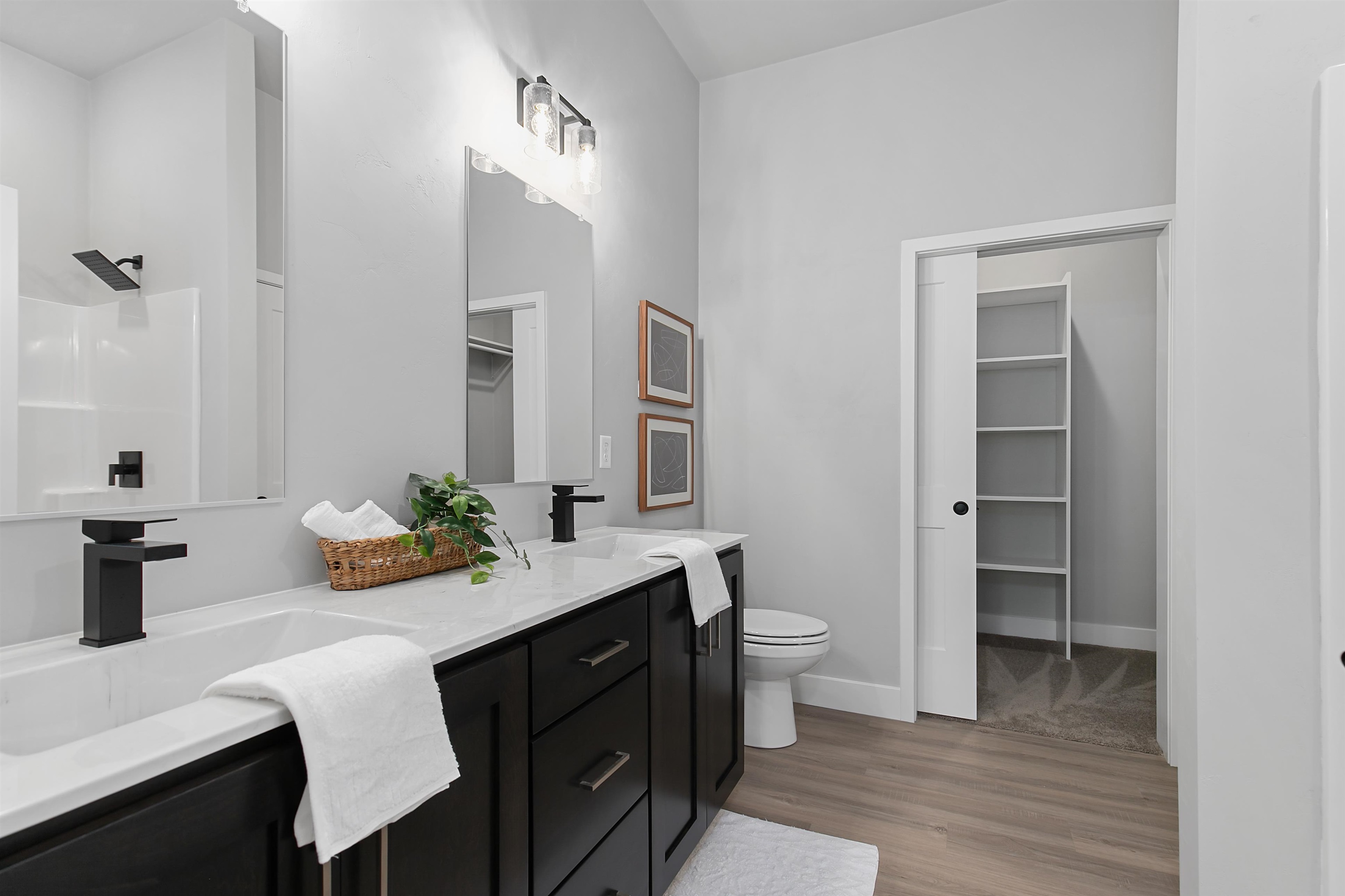 3026 Community Way Menasha, WI 54952 - Photo 18 of 34 Gallery Image 18