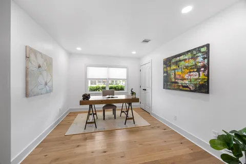 $839,900 | 1823 Millwood Drive, Houston, TX 77008