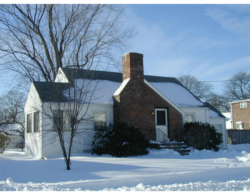 32 Douglas Road Waltham, MA 02453 - Photo 1 of 1 Gallery Image 1