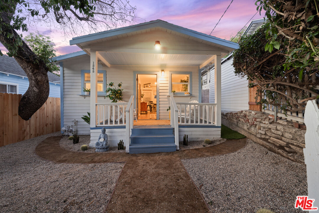 1545 Duane Street Los Angeles, CA 90026 - Photo 1 of 32