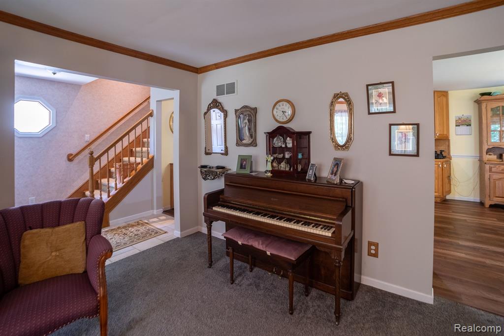 596 Riley Center Road Memphis, MI 48041 - Photo 9 of 34