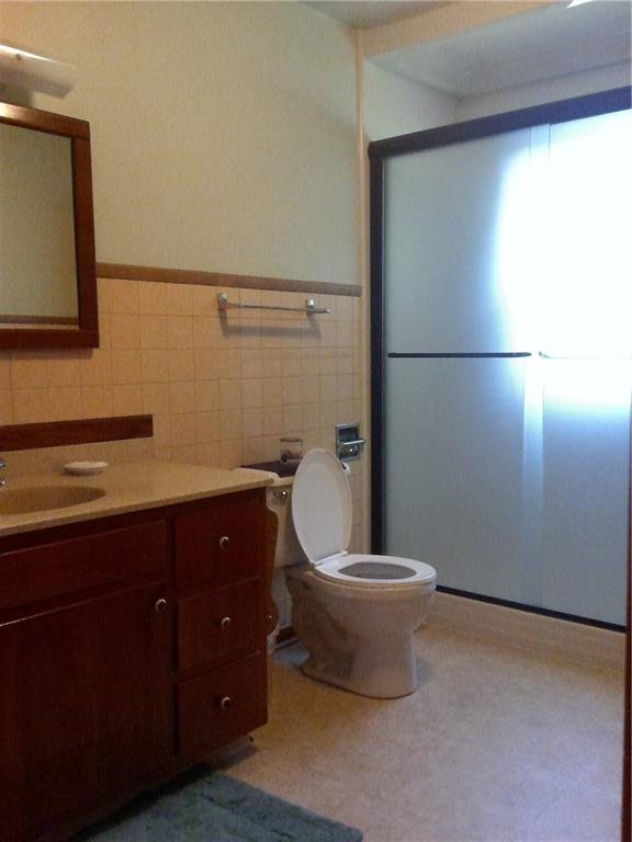 826 North Peterman Road Greenwood, IN 46142 - Photo 8 of 19 Gallery Image 8