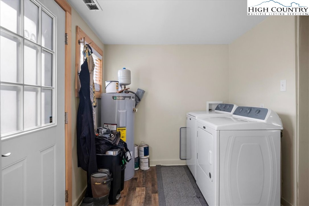 3064 Shawtown Road Glade Valley, NC 28627 - Photo 9 of 27