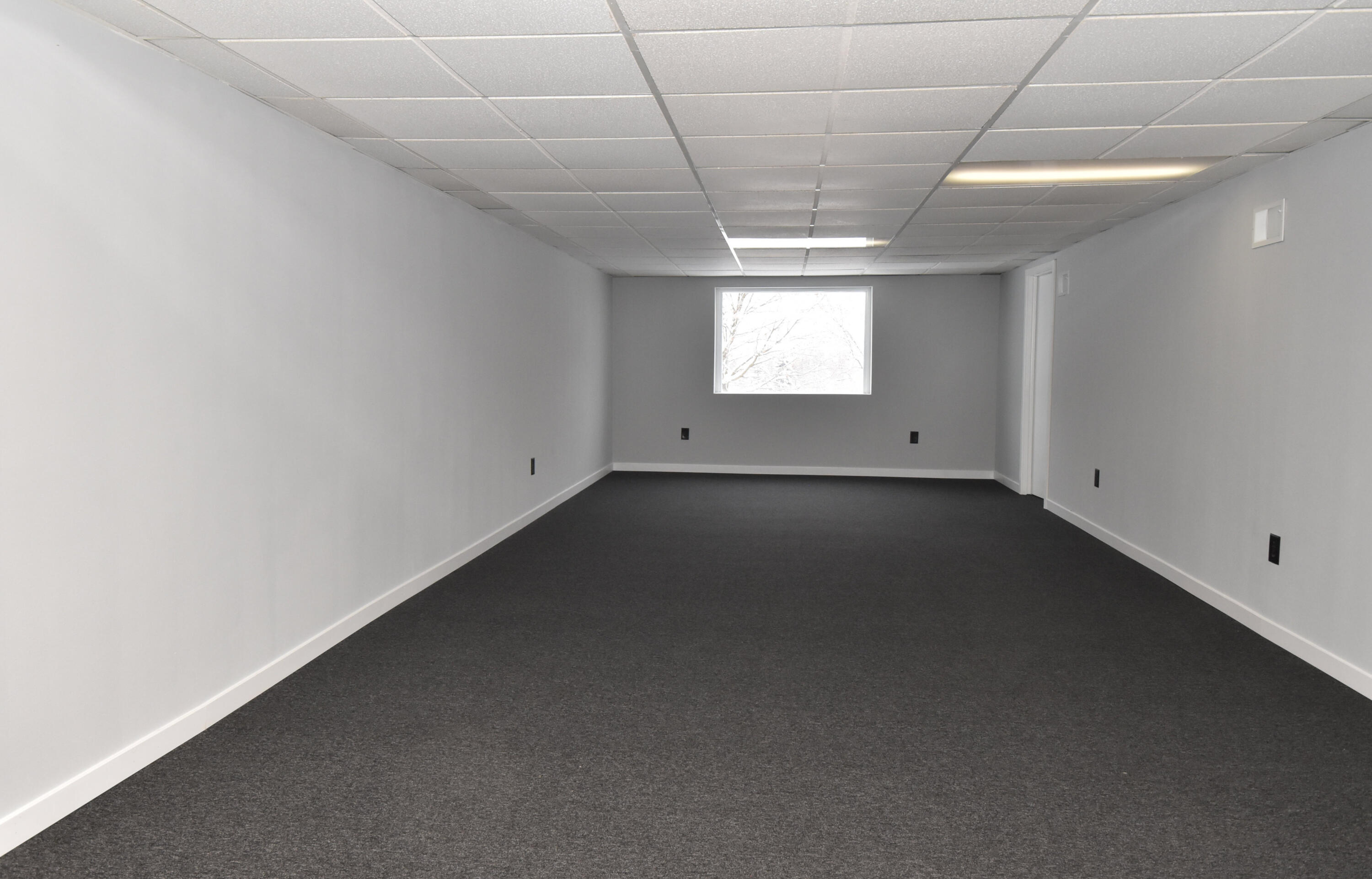 W234N7604 Woodside Road Sussex, WI 53089 - Photo 28 of 54 Rec room