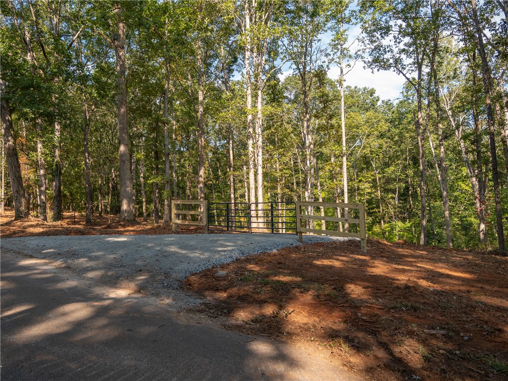 1 Gibson Road Anderson, SC 29625 - Photo 2 of 15