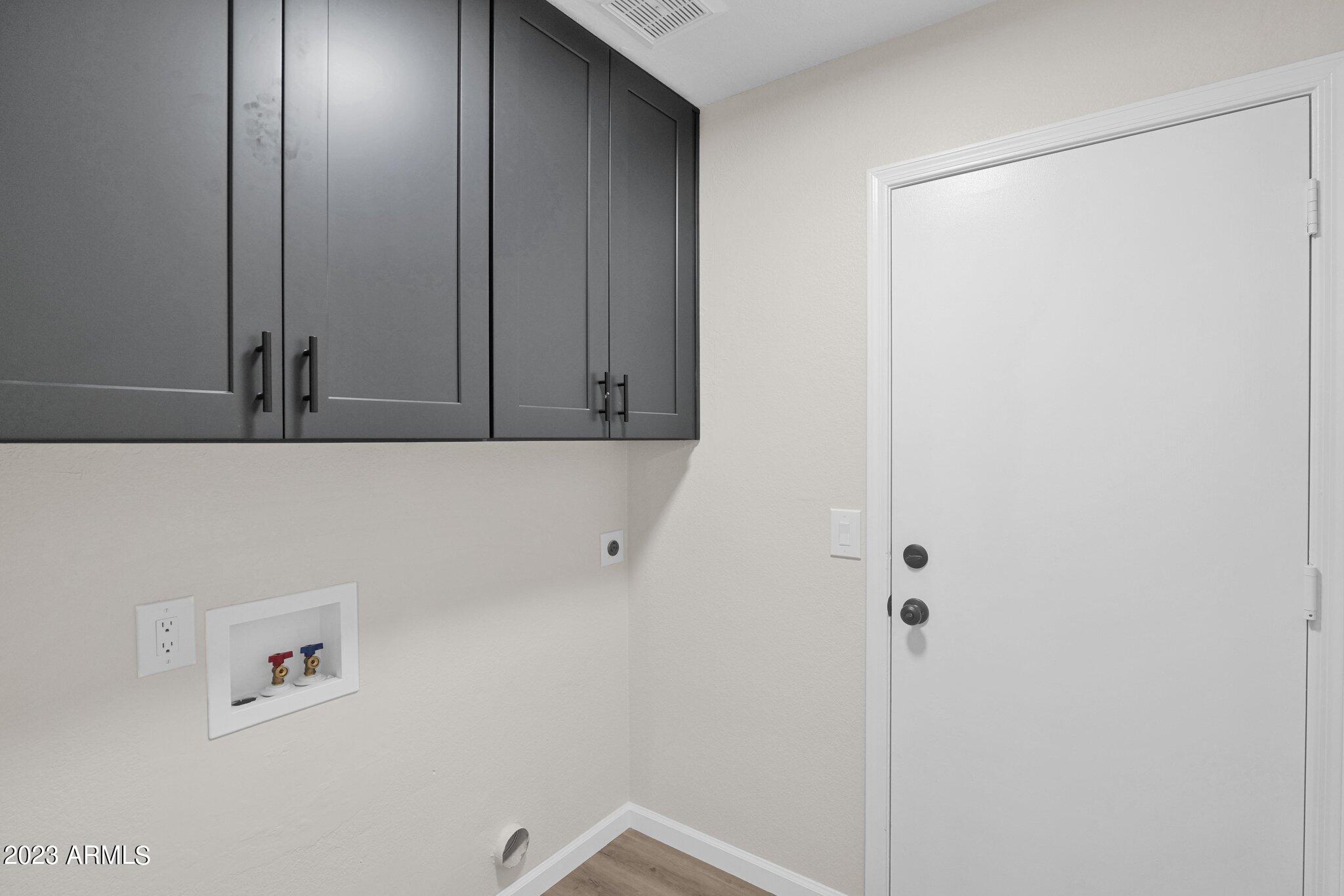 402 West Smoke Tree Road Gilbert, AZ 85233 - Photo 23 of 39 26-web-or-mls-P1003847