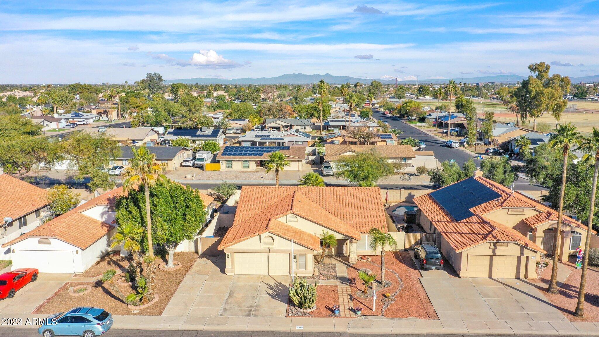 402 West Smoke Tree Road Gilbert, AZ 85233 - Photo 31 of 39 2-web-or-mls-DJI_0310